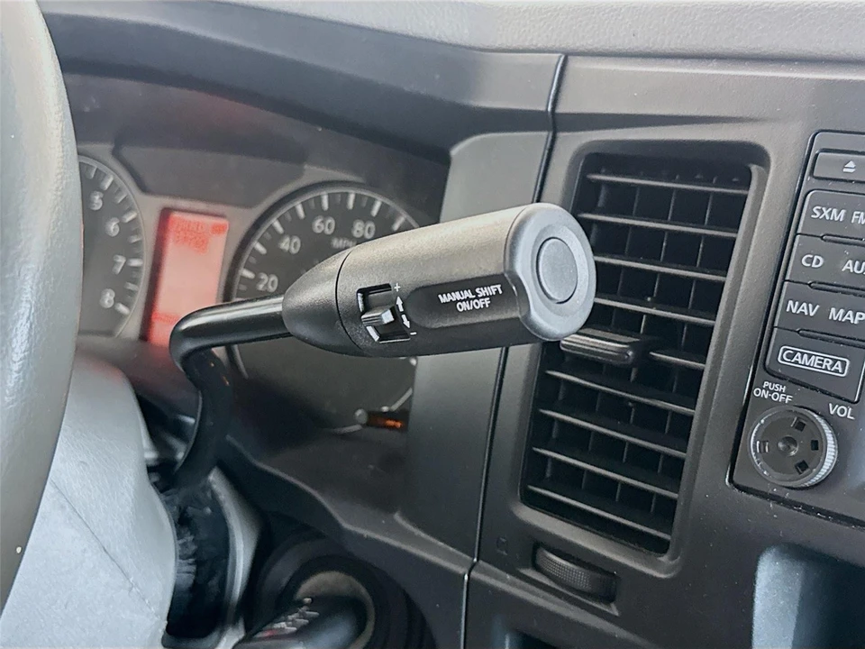 2015 Nissan NV3500 - Image 15 of 31
