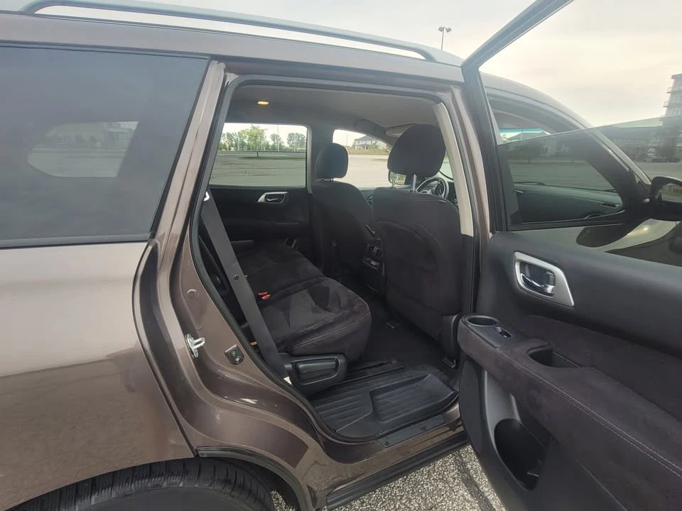2015 Nissan Pathfinder 4th Gen - Image 8 of 9