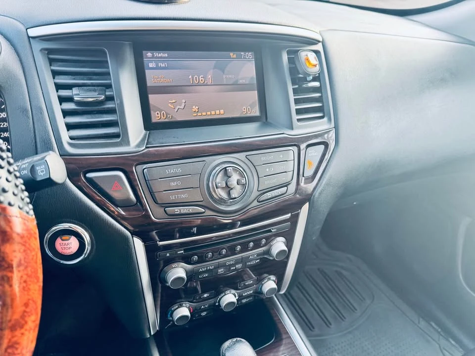 2015 Nissan Pathfinder 4th Gen - Image 8 of 14