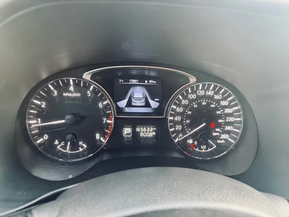 2015 Nissan Pathfinder 4th Gen - Image 10 of 14