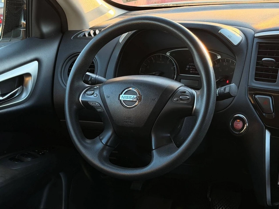 2015 Nissan Pathfinder 4th Gen - Image 11 of 14