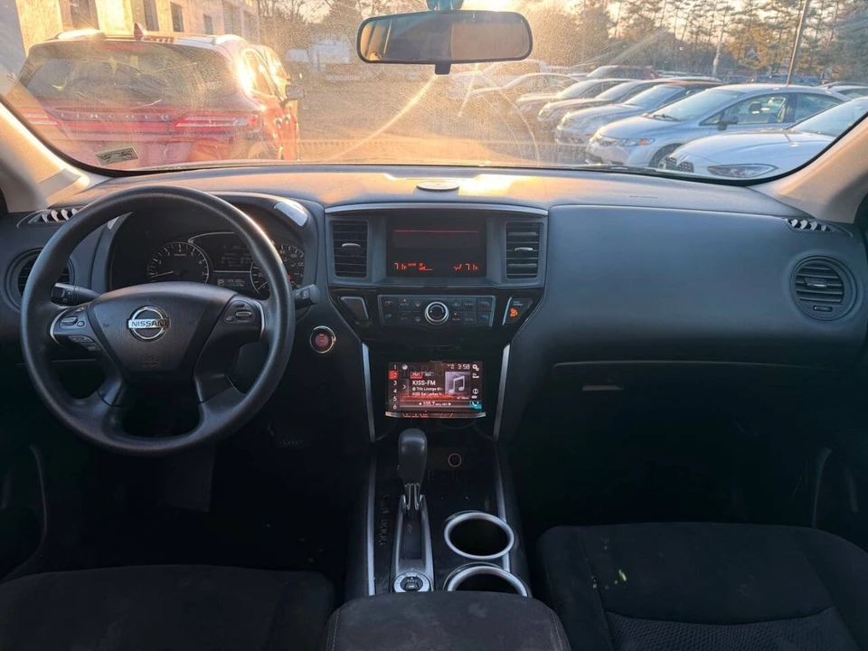 2015 Nissan Pathfinder 4th Gen - Image 12 of 14