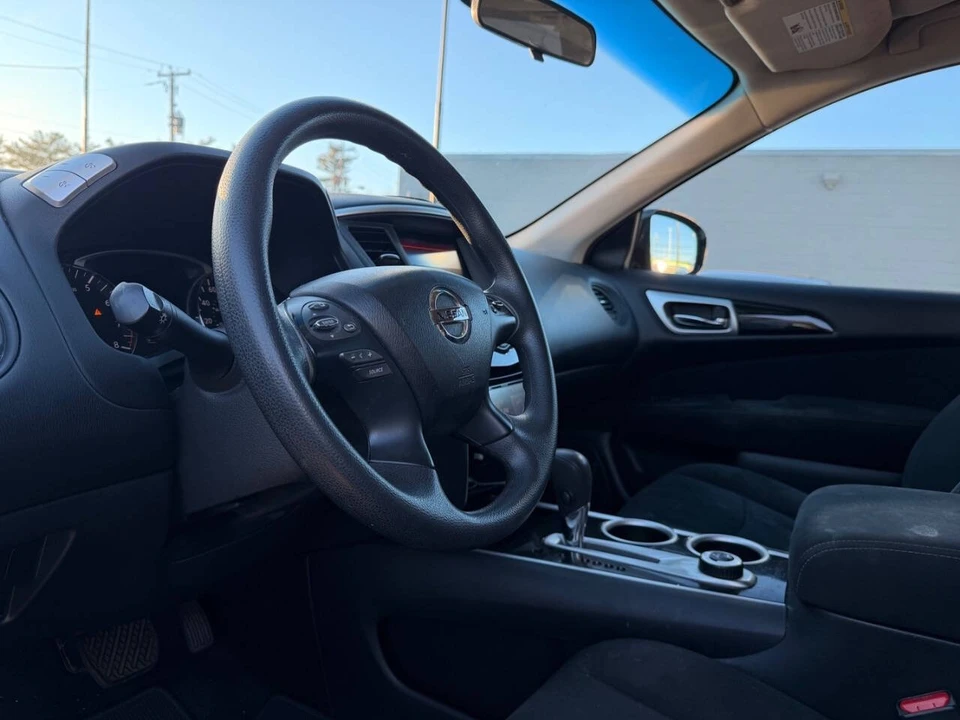2015 Nissan Pathfinder 4th Gen - Image 14 of 14
