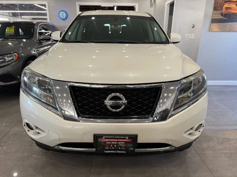 2015 Nissan Pathfinder 4th Gen - Image 7 of 12