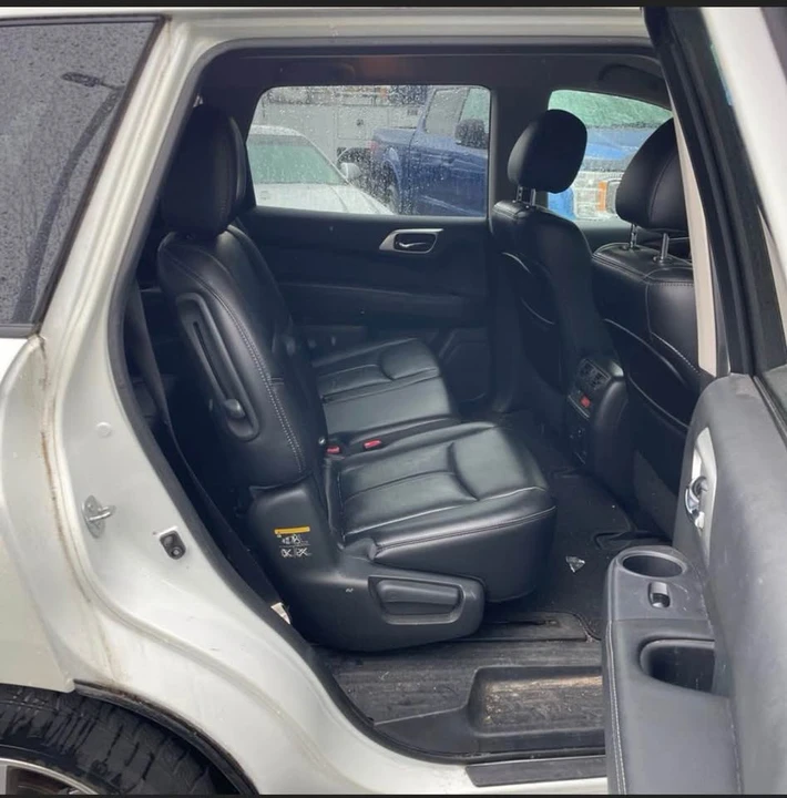 2015 Nissan Pathfinder 4th Gen - Image 4 of 4