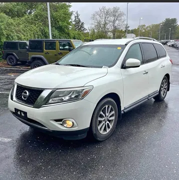 2015 Nissan Pathfinder SE