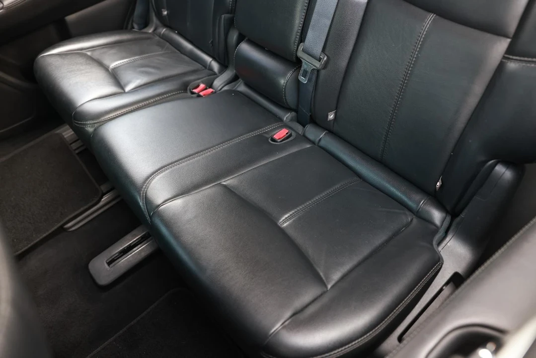 2015 Nissan Pathfinder 4th Gen - Image 10 of 21