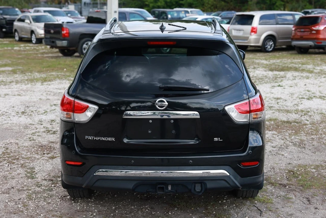 2015 Nissan Pathfinder 4th Gen - Image 9 of 21