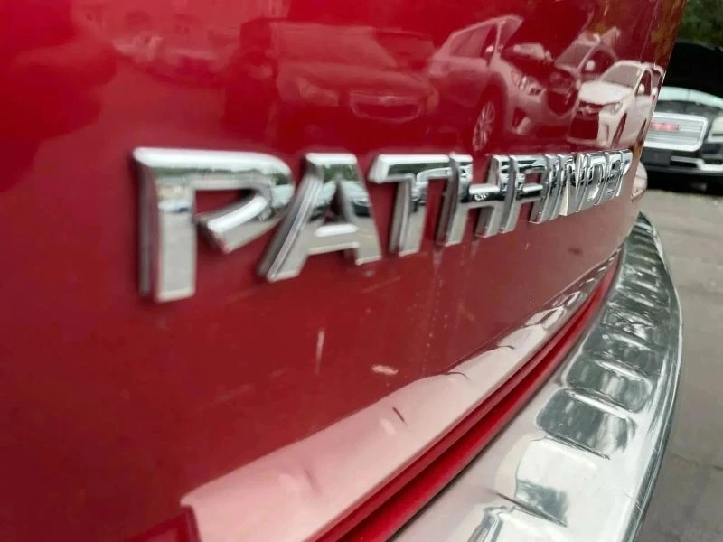 2015 Nissan Pathfinder 4th Gen - Image 7 of 12
