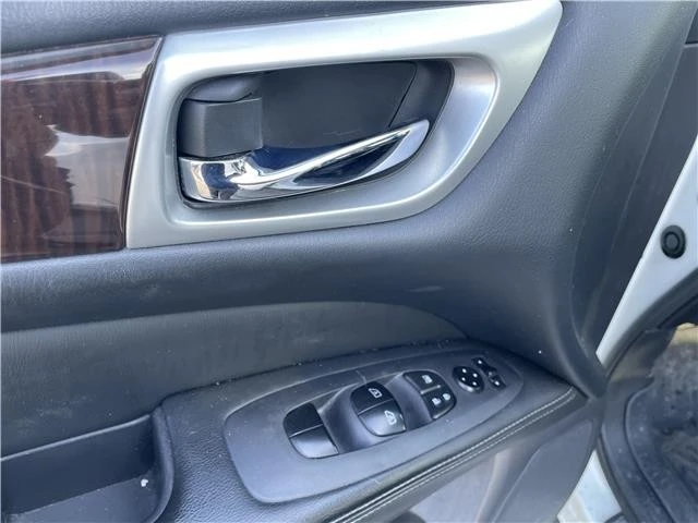 2015 Nissan Pathfinder 4th Gen - Image 18 of 21