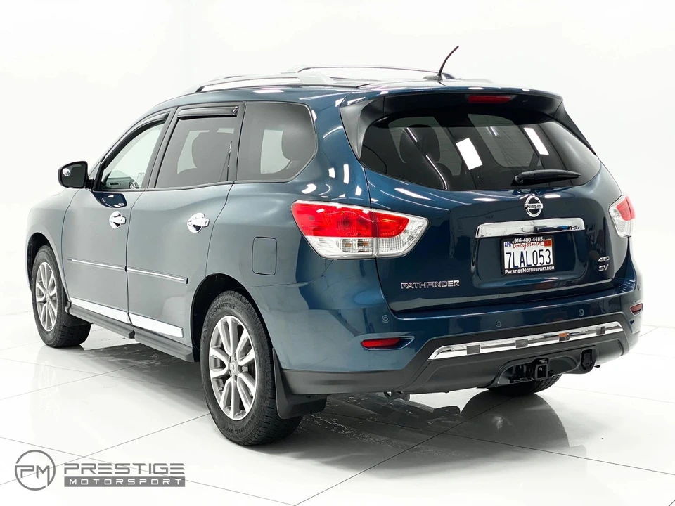 2015 Nissan Pathfinder 4th Gen - Image 8 of 21