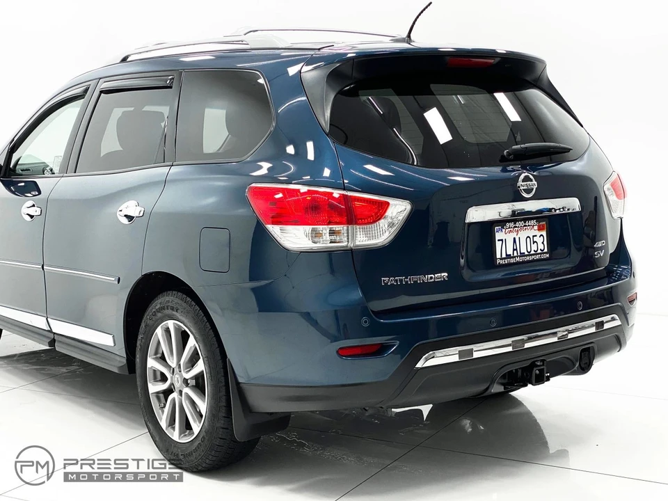 2015 Nissan Pathfinder 4th Gen - Image 10 of 21