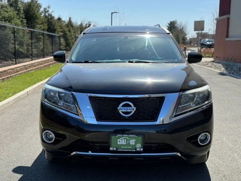 2015 Nissan Pathfinder 4th Gen - Image 3 of 12