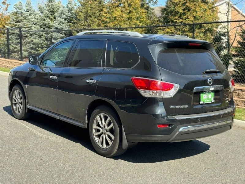 2015 Nissan Pathfinder 4th Gen - Image 11 of 12