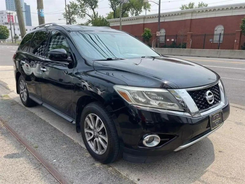 2015 Nissan Pathfinder 4th Gen - Image 7 of 12