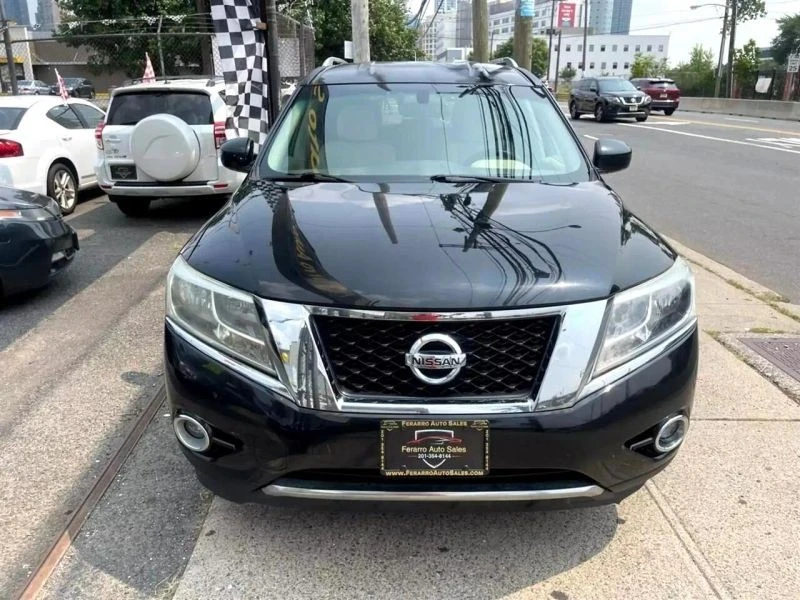 2015 Nissan Pathfinder 4th Gen - Image 8 of 12