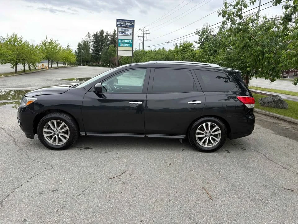 2015 Nissan Pathfinder 4th Gen - Image 5 of 20