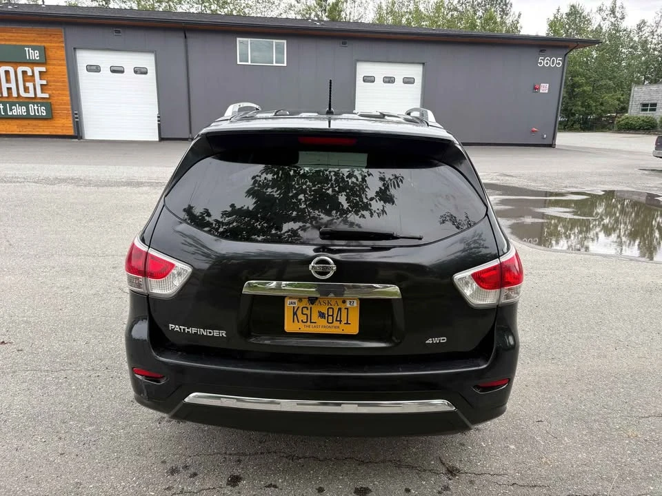 2015 Nissan Pathfinder 4th Gen - Image 8 of 20