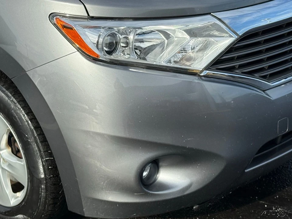 2015 Nissan Quest - Image 9 of 12