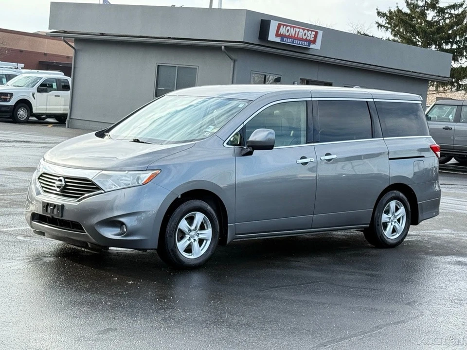 2015 Nissan Quest - Image 7 of 12