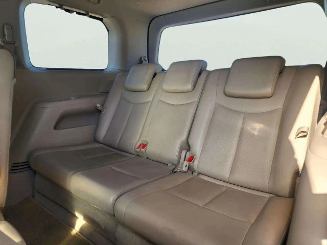 2015 Nissan Quest - Image 13 of 21