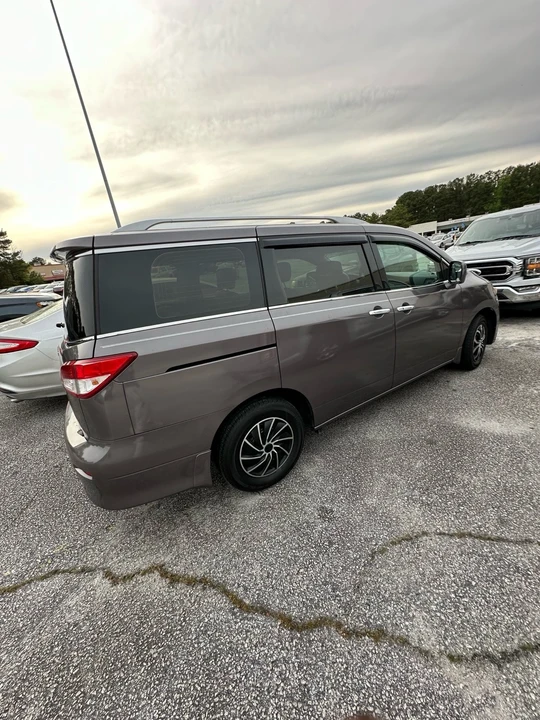 2015 Nissan Quest - Image 9 of 19