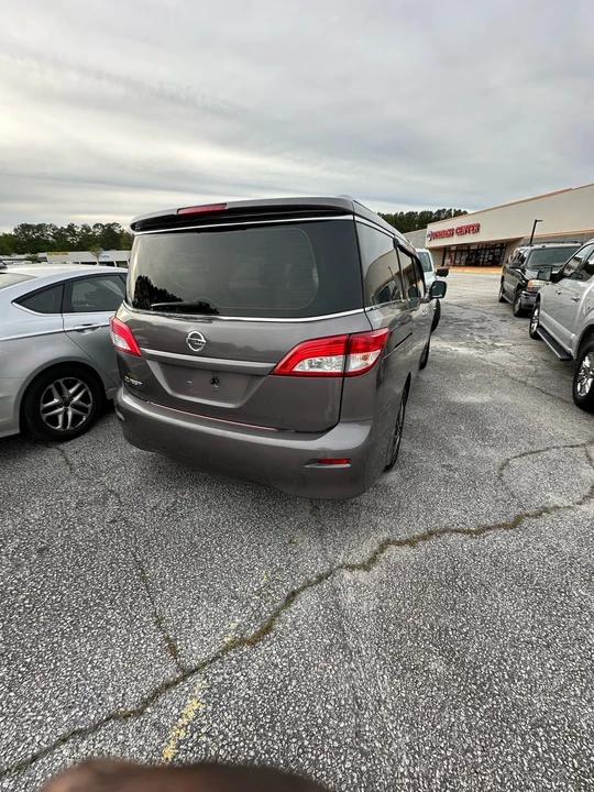 2015 Nissan Quest - Image 8 of 19