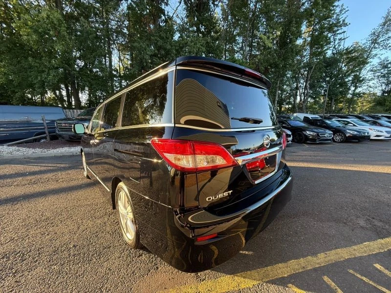2015 Nissan Quest - Image 4 of 12