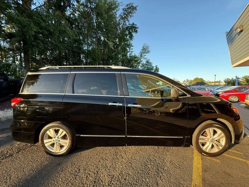 2015 Nissan Quest - Image 7 of 12