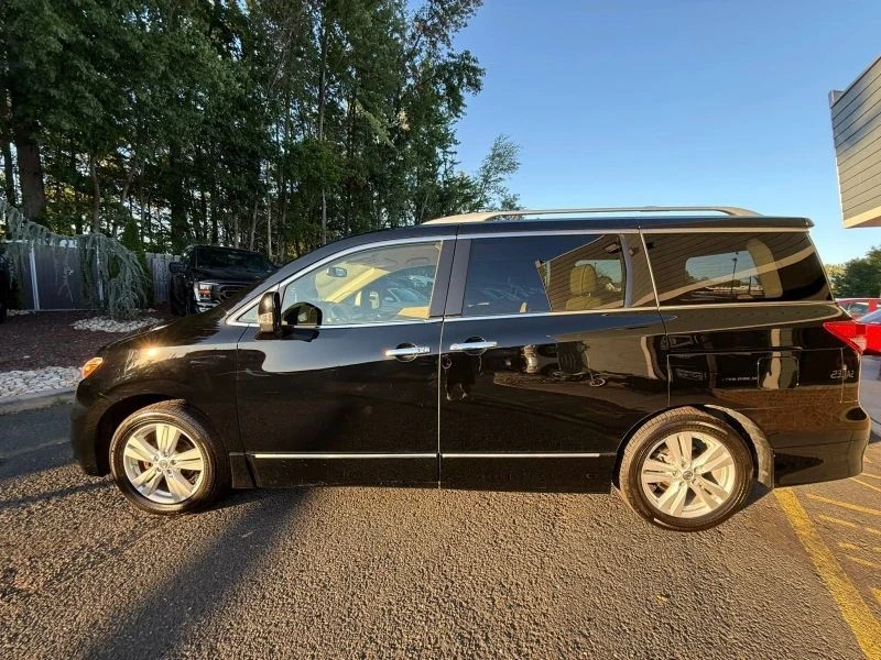 2015 Nissan Quest - Image 3 of 12
