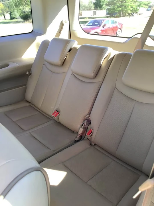2015 Nissan Quest - Image 3 of 8