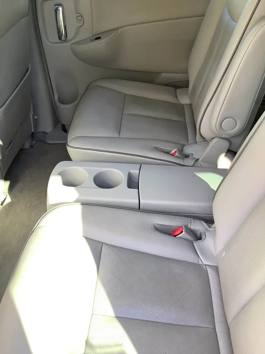 2015 Nissan Quest - Image 4 of 8