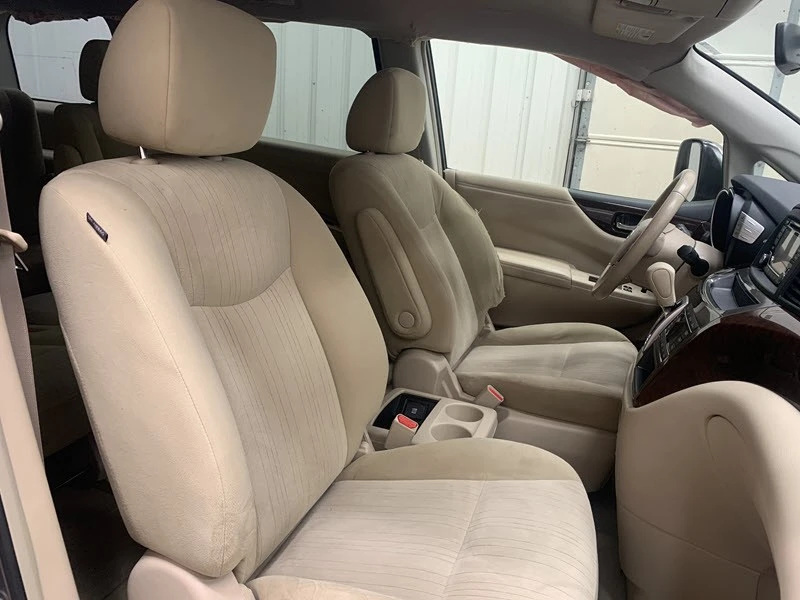 2015 Nissan Quest - Image 19 of 21