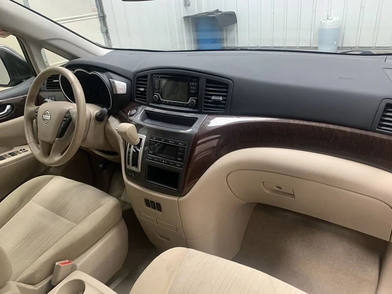 2015 Nissan Quest - Image 20 of 21