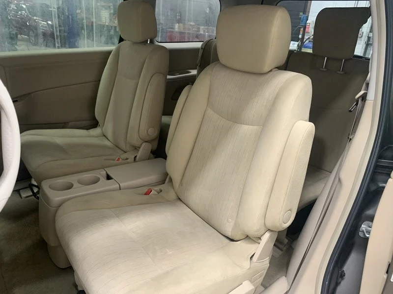 2015 Nissan Quest - Image 12 of 12
