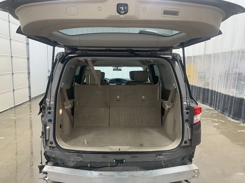 2015 Nissan Quest - Image 15 of 21