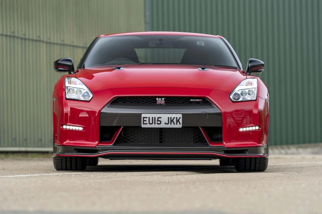 2015 Nissan R35 GT-R NISMO - Image 2 of 31