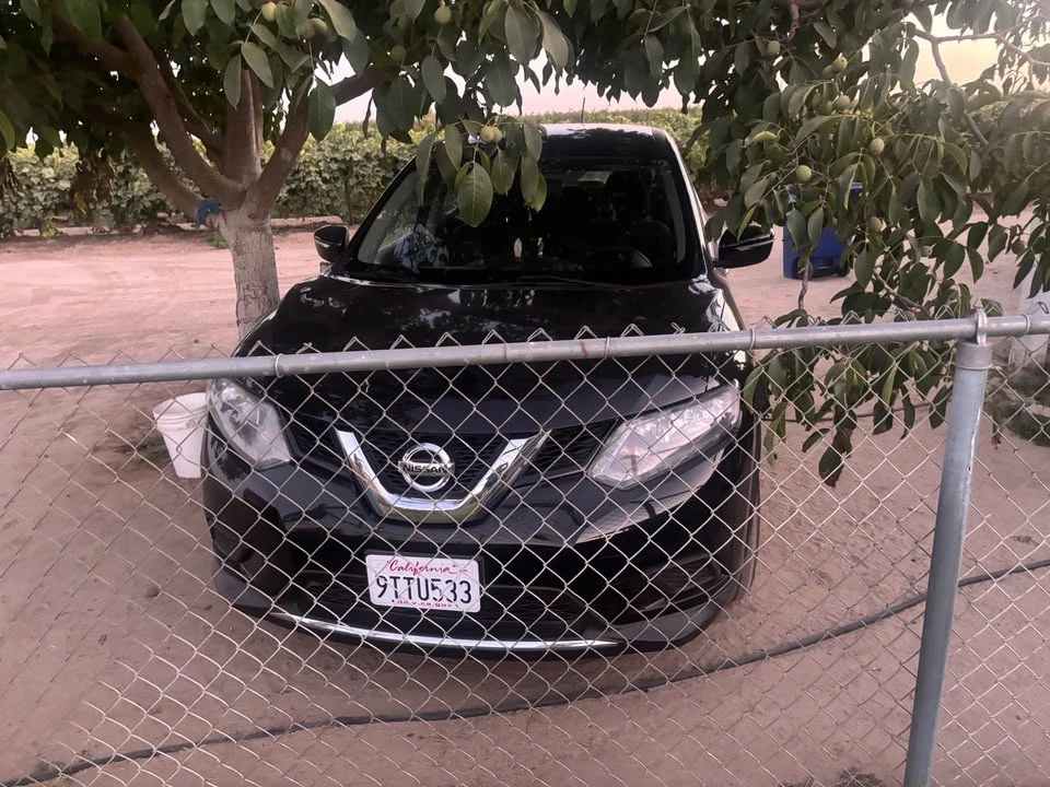 2015 Nissan Rogue - Image 3 of 8