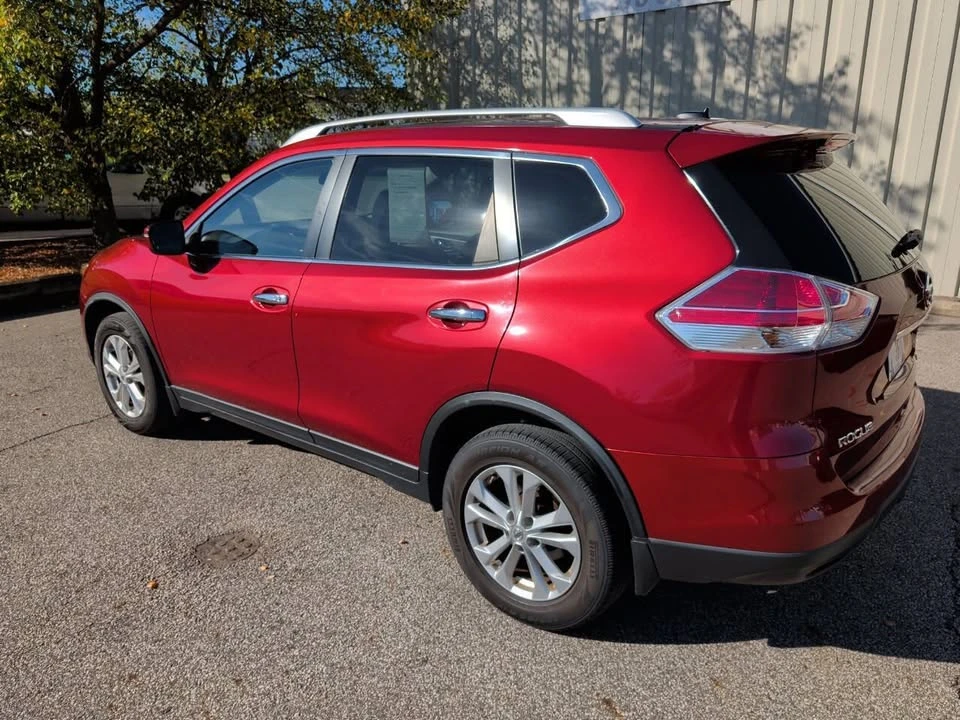 2015 Nissan Rogue - Image 11 of 12
