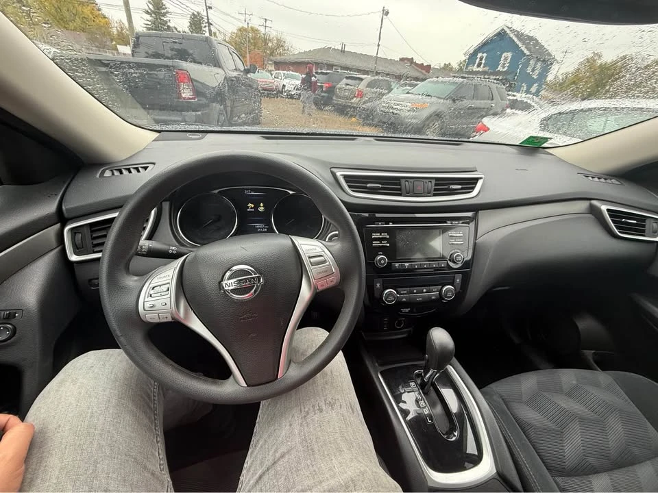 2015 Nissan Rogue - Image 14 of 14