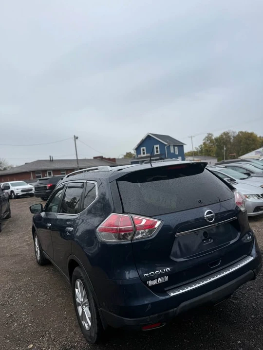 2015 Nissan Rogue - Image 7 of 14