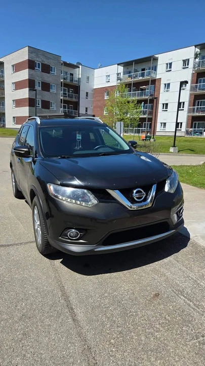 2015 Nissan Rogue - Image 3 of 4