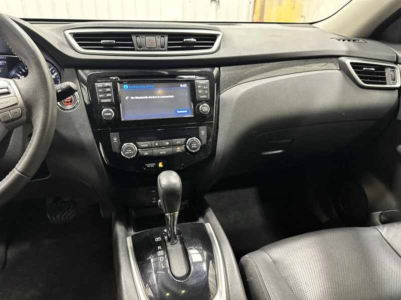 2015 Nissan Rogue - Image 9 of 21