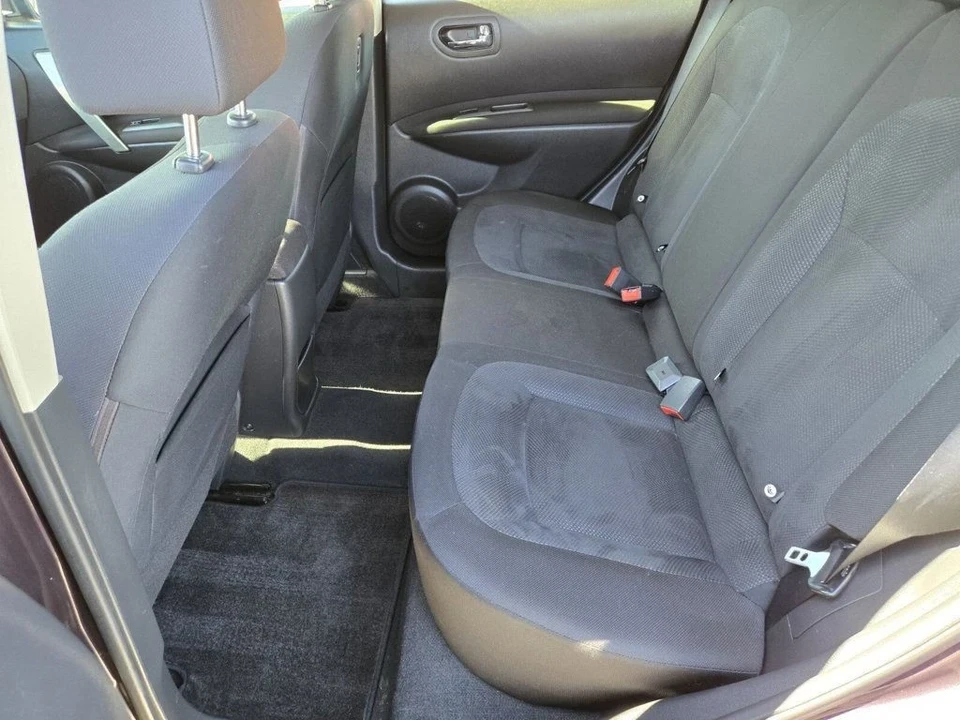 2015 Nissan Rogue - Image 8 of 21