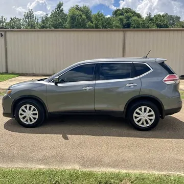 2015 Nissan Rogue Platinum Sport Utility 4D