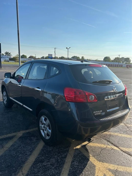 2015 Nissan Rogue - Image 4 of 12