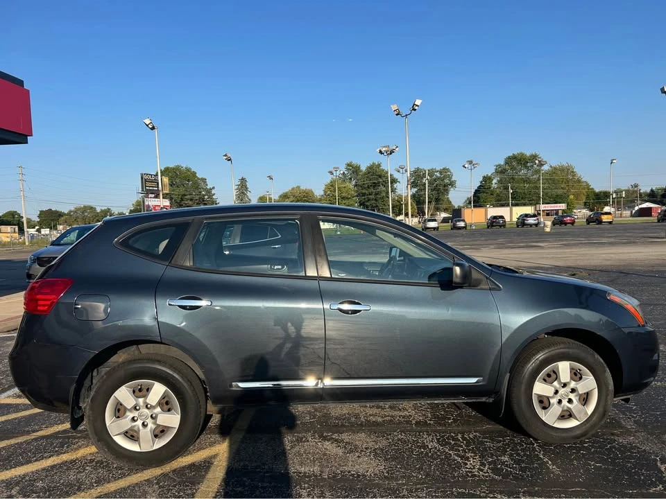 2015 Nissan Rogue - Image 6 of 12
