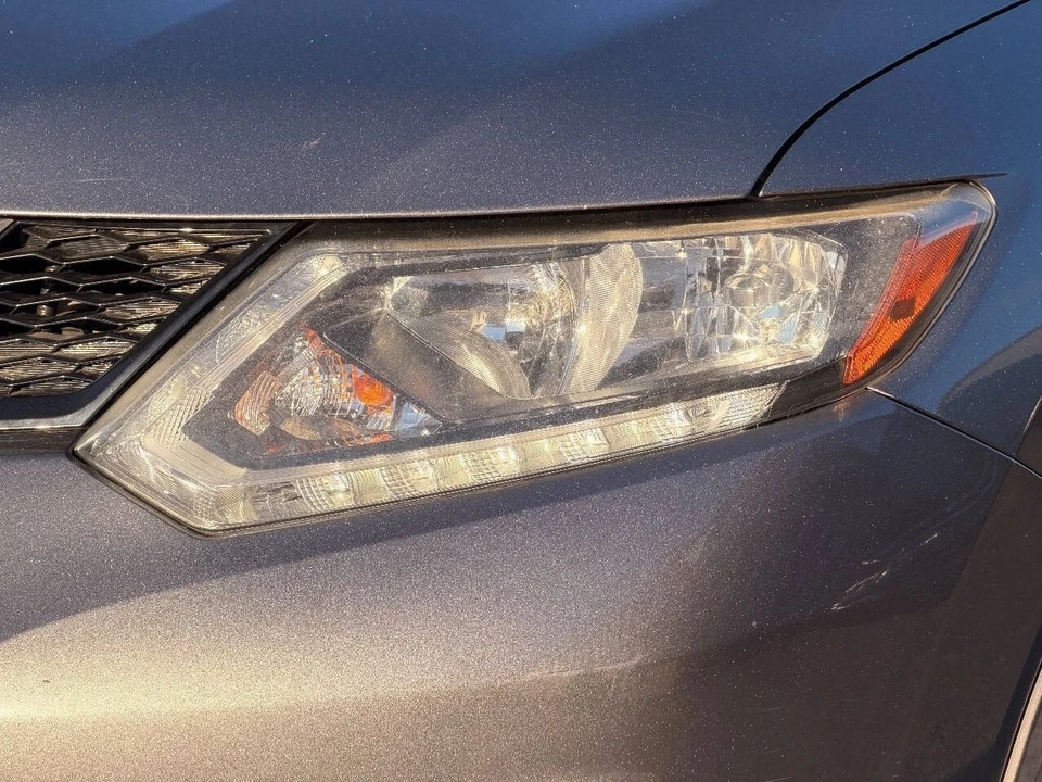 2015 Nissan Rogue - Image 5 of 21