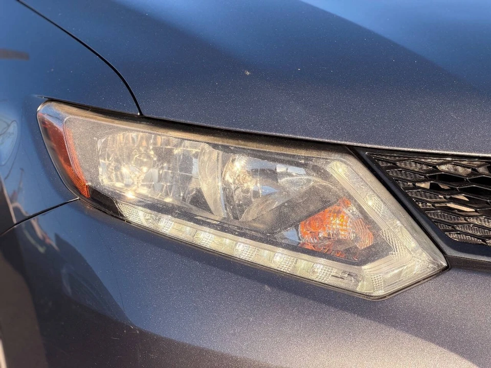 2015 Nissan Rogue - Image 6 of 21
