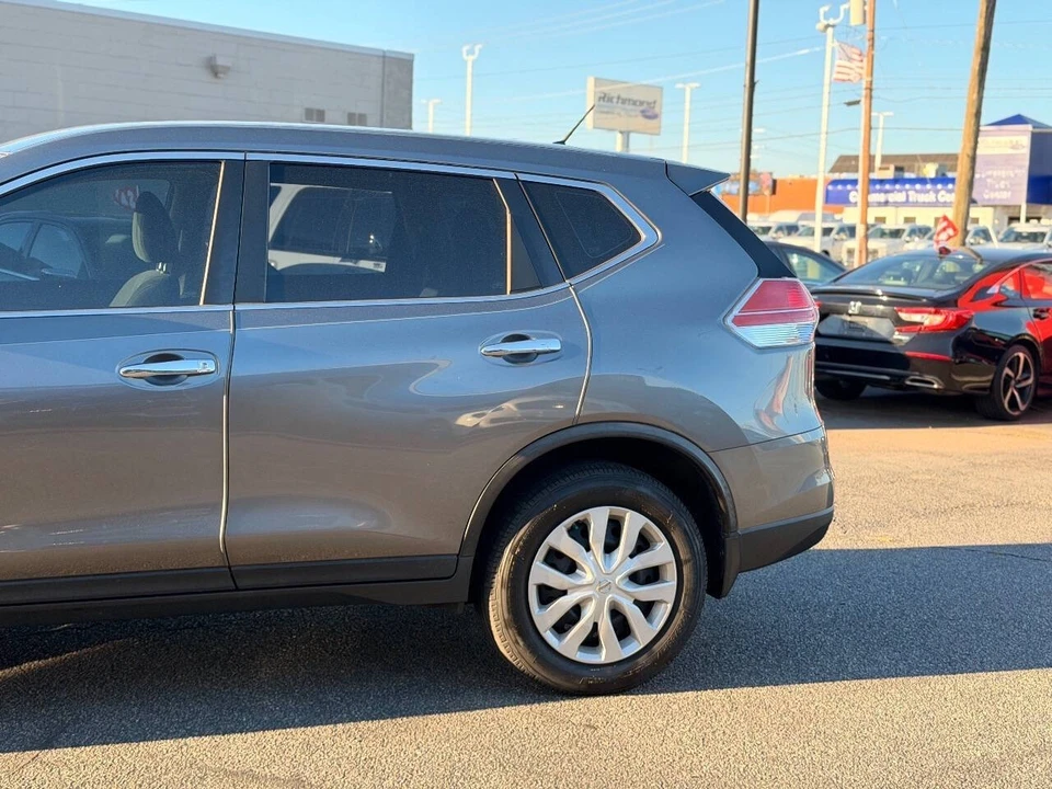 2015 Nissan Rogue - Image 7 of 21